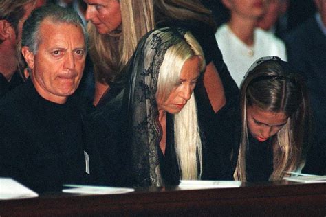 versace funeral the lord is my shepherd|gianni versace burial.